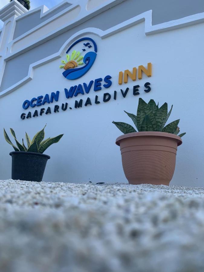 Ocean Waves Inn Gaafaru 外观 照片